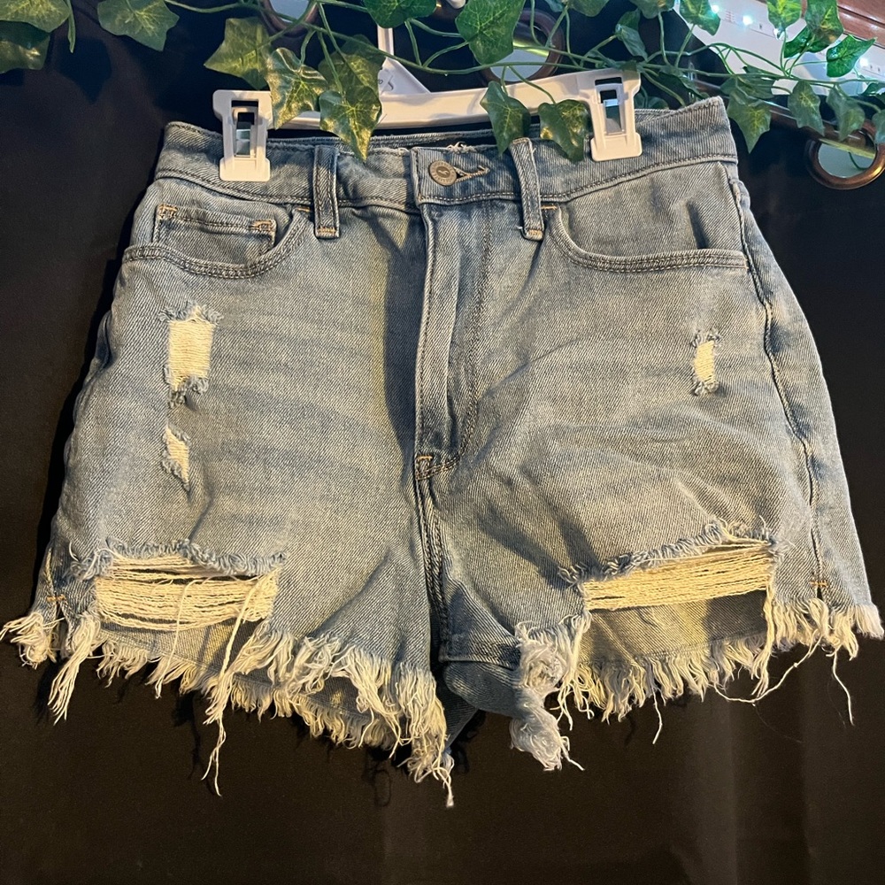 Hollister high waisted jean shorts
